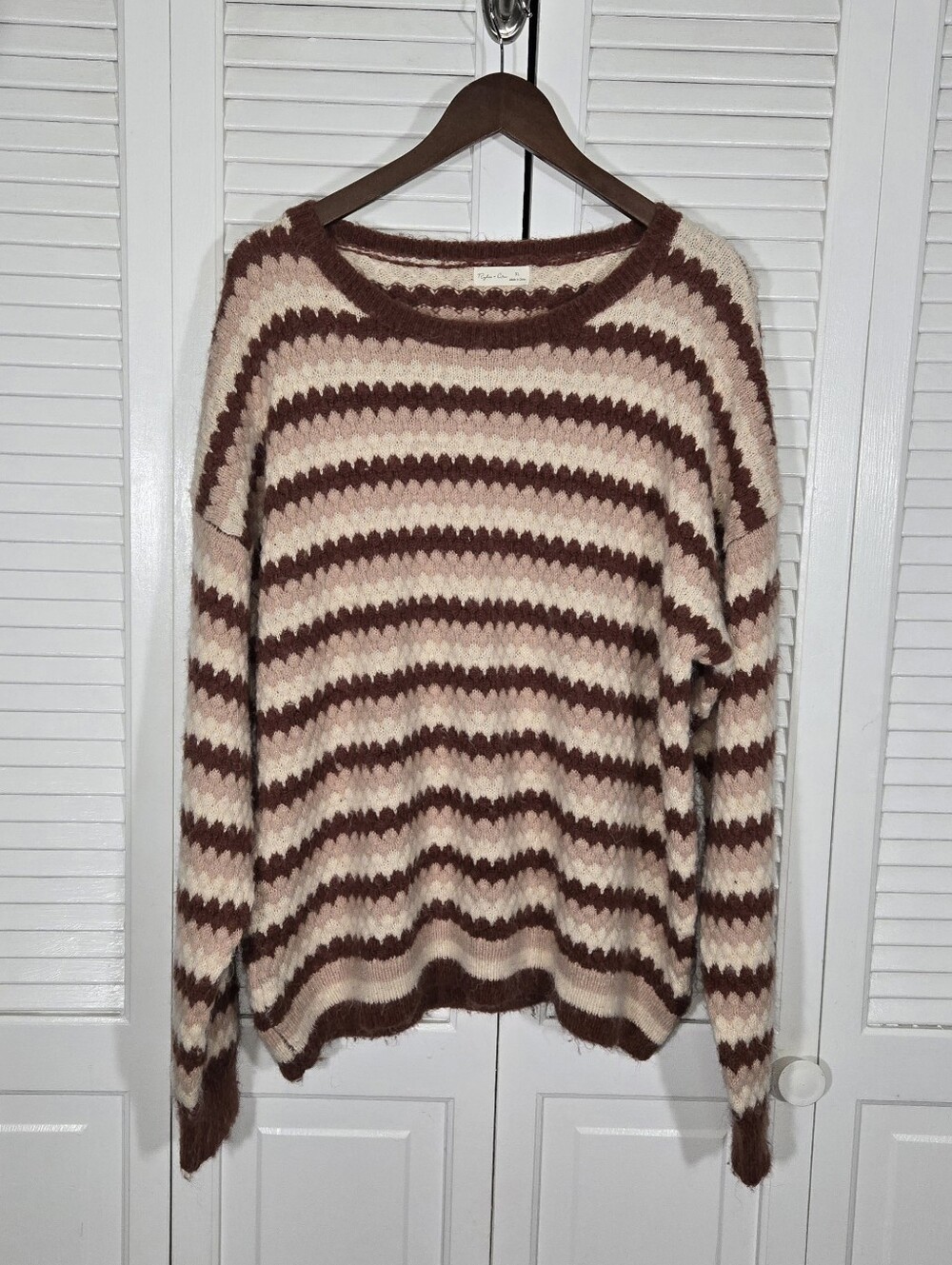 Rylee + Cru Aspen Multi Stripe Fuzzy Wavy Stripe Cream Tan Brown Crew Sweater XL